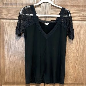 POL Black Lace V-Neck